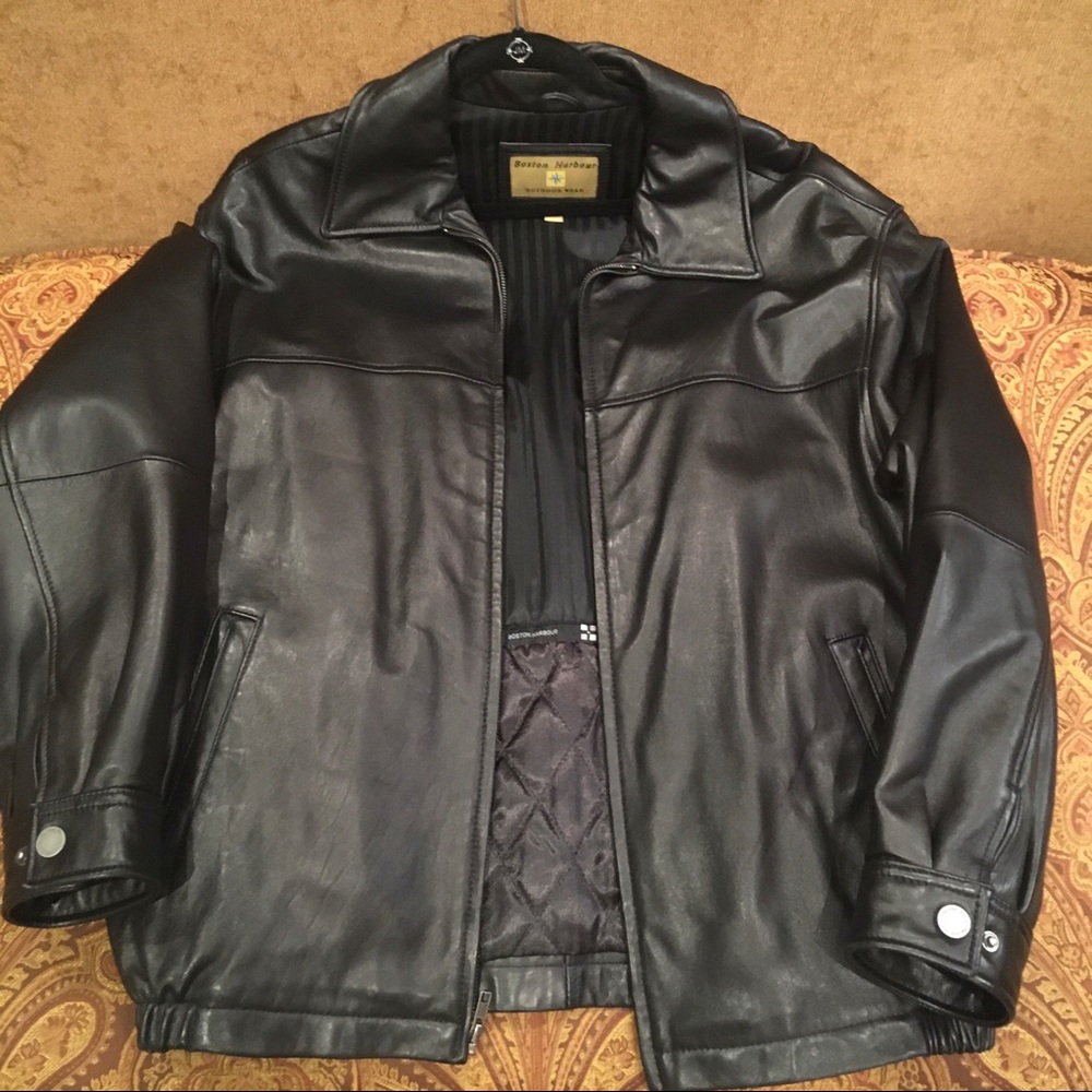 Mens Black Leather Jacket Large- Great Condition